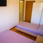 Paradise Beb Oda ve Kahvaltı 3*