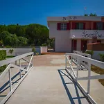 Oda ve Kahvaltı Paradise Beb 3*