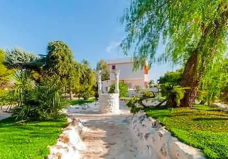 Paradise Beb Bed & Breakfast 3*